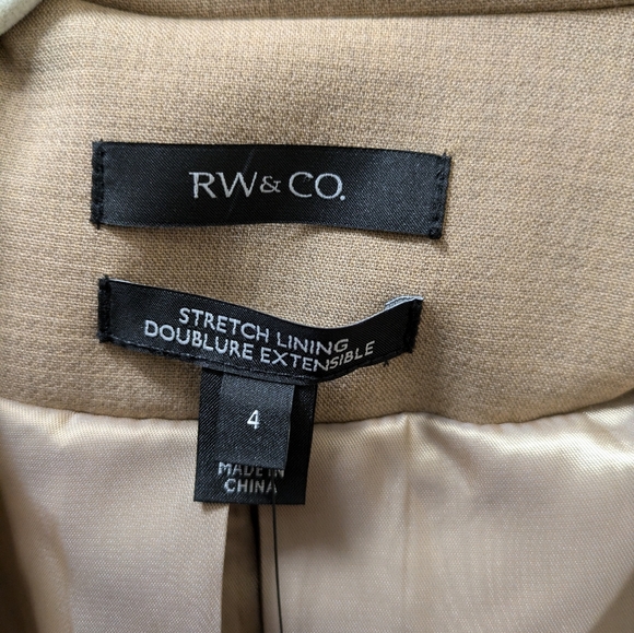 RW&Co Beige One-Button Loose Blazer - Picture 4 of 7